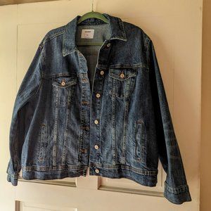 Medium dark wash Old Navy denim jean jacket - worn once